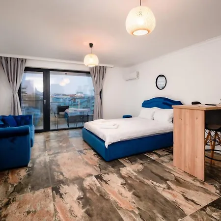 Holiday Deluxe Studio Mamaia Nord Cu Parcare Privata Апартаменты *